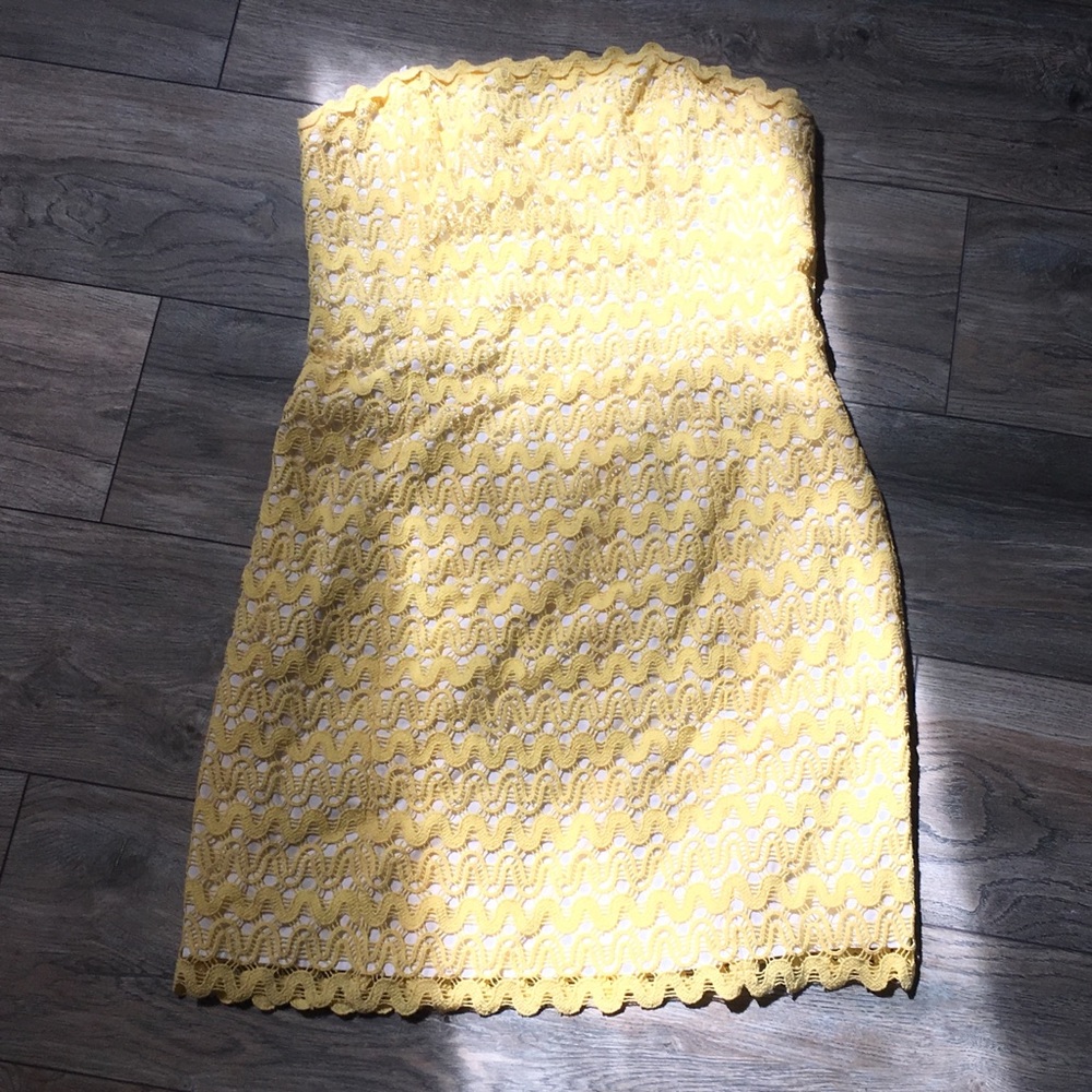 Yellow lace Lilly Pulitzer dress